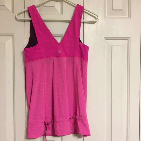 Lululemon pink workout tank w/ tie thought bottom - Picture 6 of 7